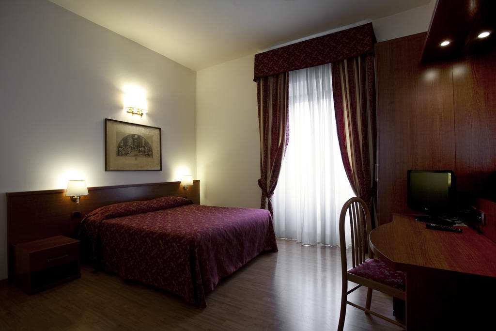 Domus Appia 154 B&B Roma Dış mekan fotoğraf
